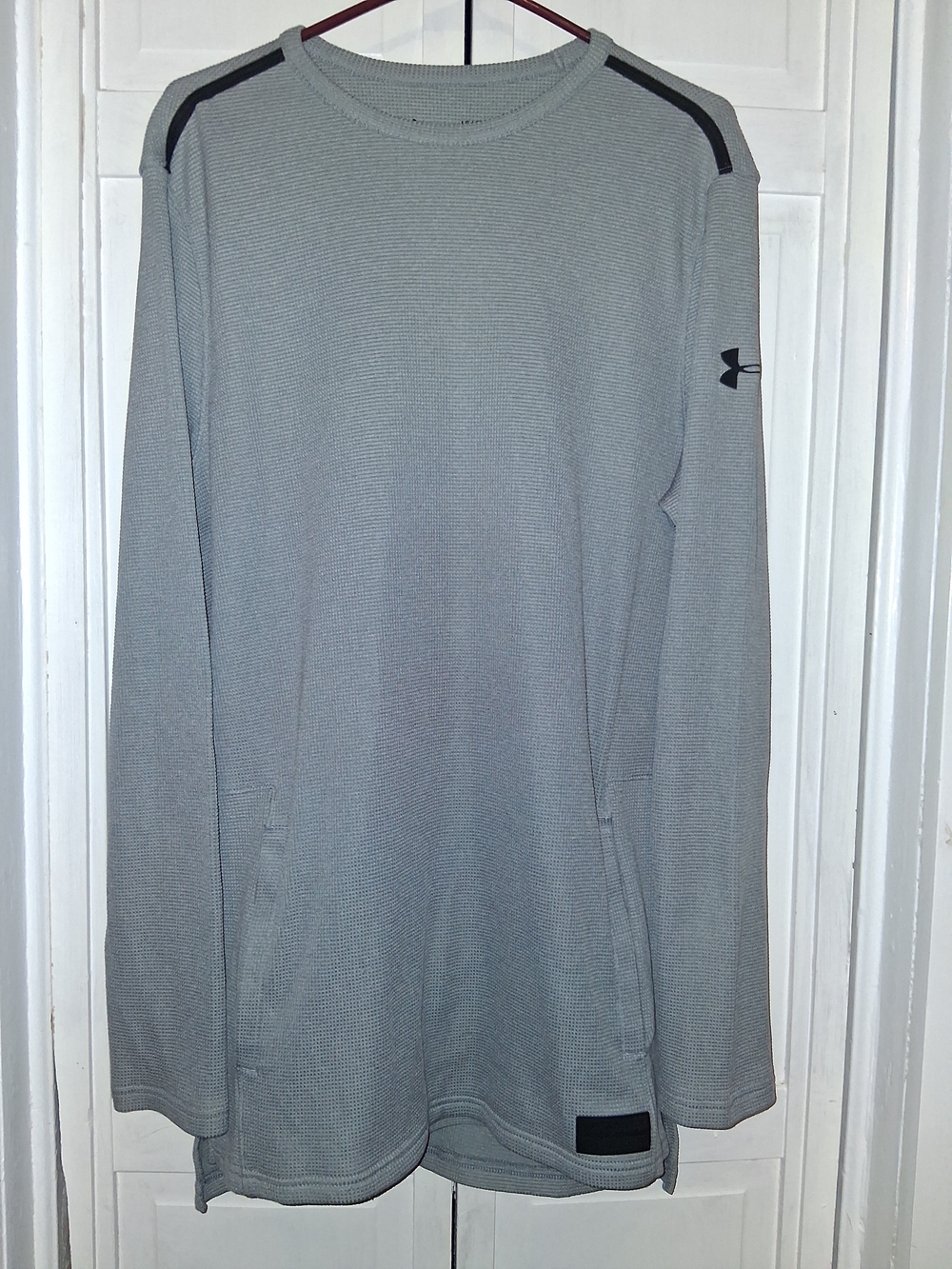 Under Armour Light Gray Long Sleeve Fitted Performance Shirt with Black Accents